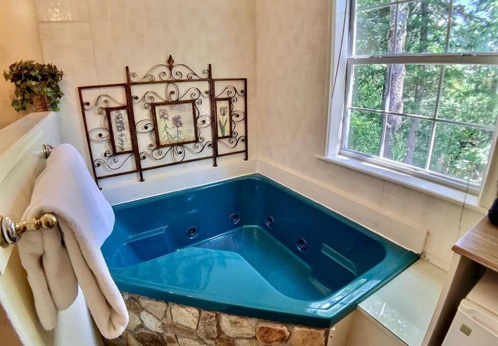 Tuscany Dream Rock Cottage/#8 Eureka Springs Exterior photo